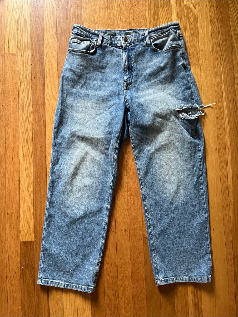 wild fable 90s relaxed straight Women's Jeans size 12 distressed